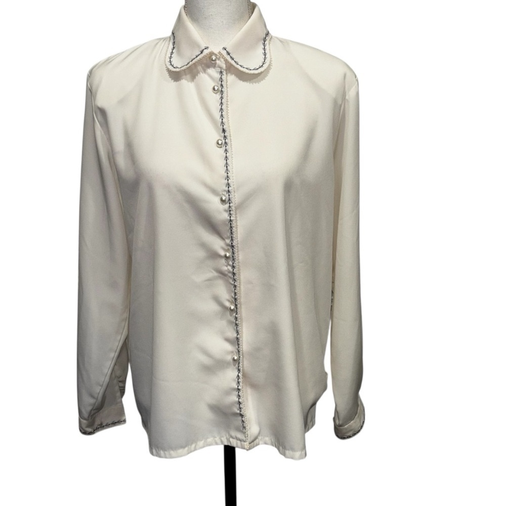 Vintage Koret Blouse, sz 12, Pearl buttons